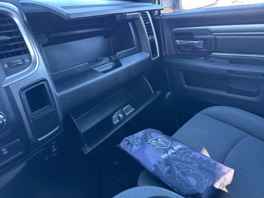 Used 2022 RAM 1500 Classic Warlock image 37