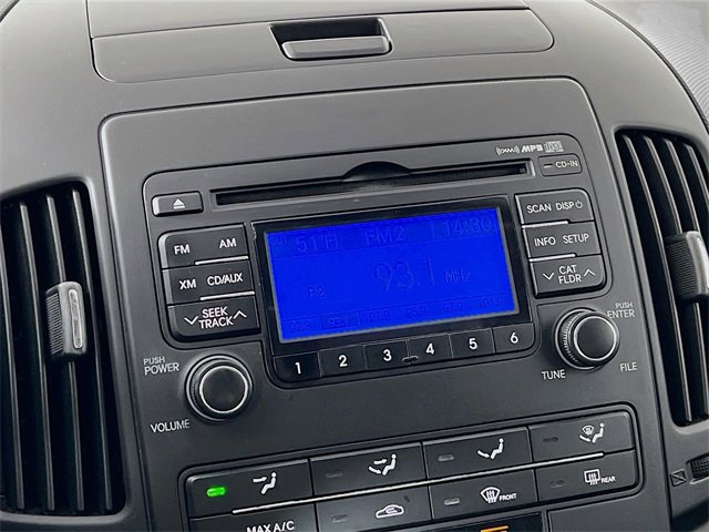 Used 2010 Hyundai Elantra SE image 16