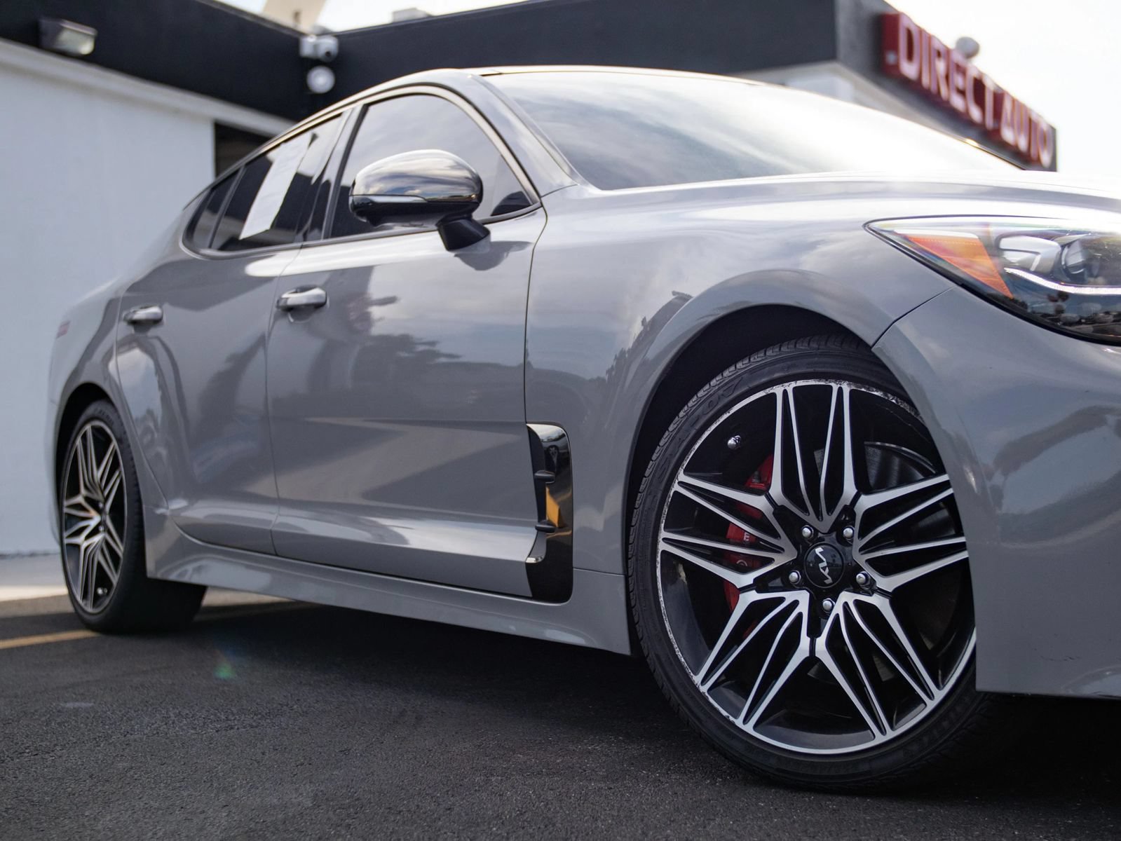 Used 2022 Kia Stinger GT2 w/ Red Interior Color Package RWD image 2