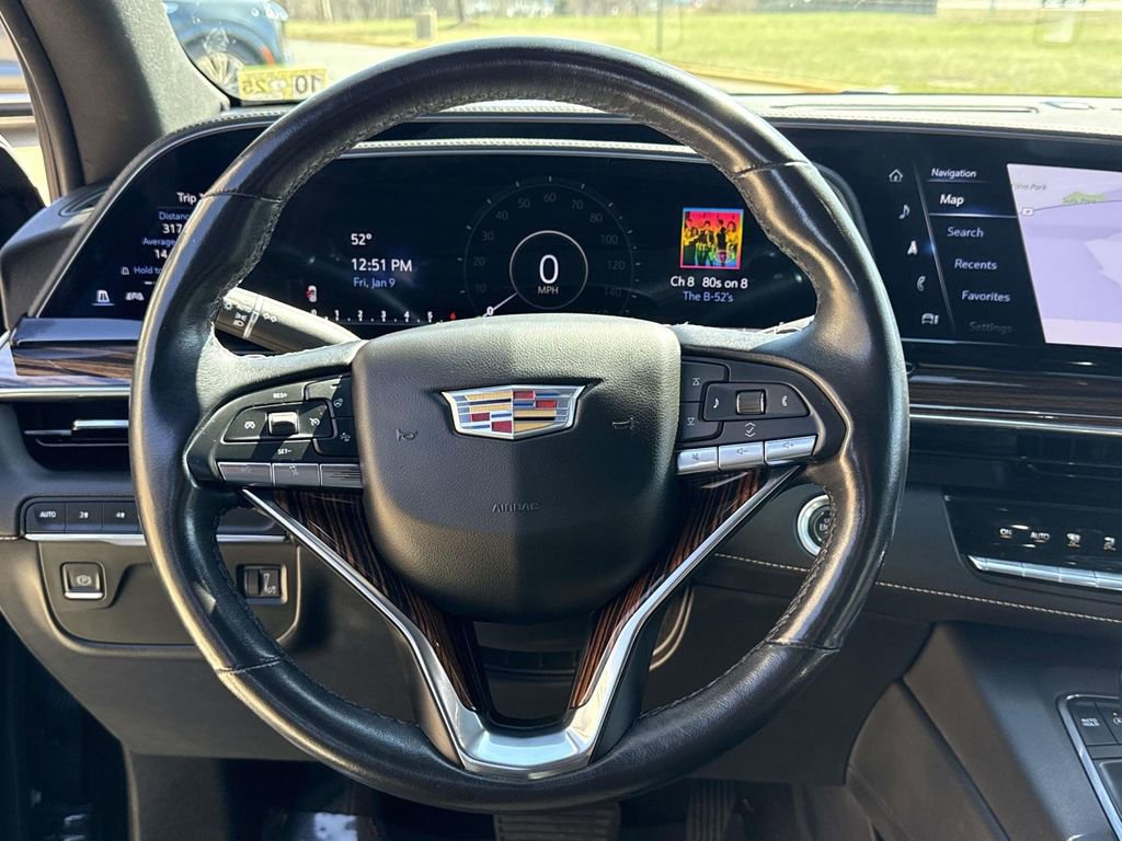 Used 2022 Cadillac Escalade ESV Luxury image 31