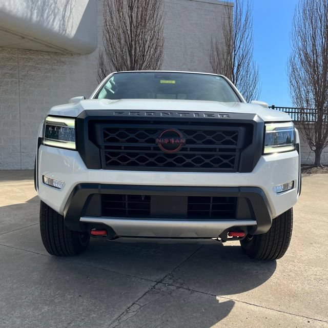 Used 2024 Nissan Frontier PRO-4X AWD/4WD image 8