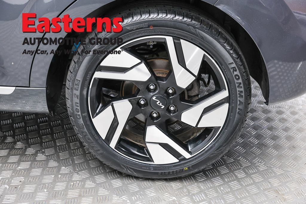 Used 2023 Kia Soul GT-Line FWD image 9