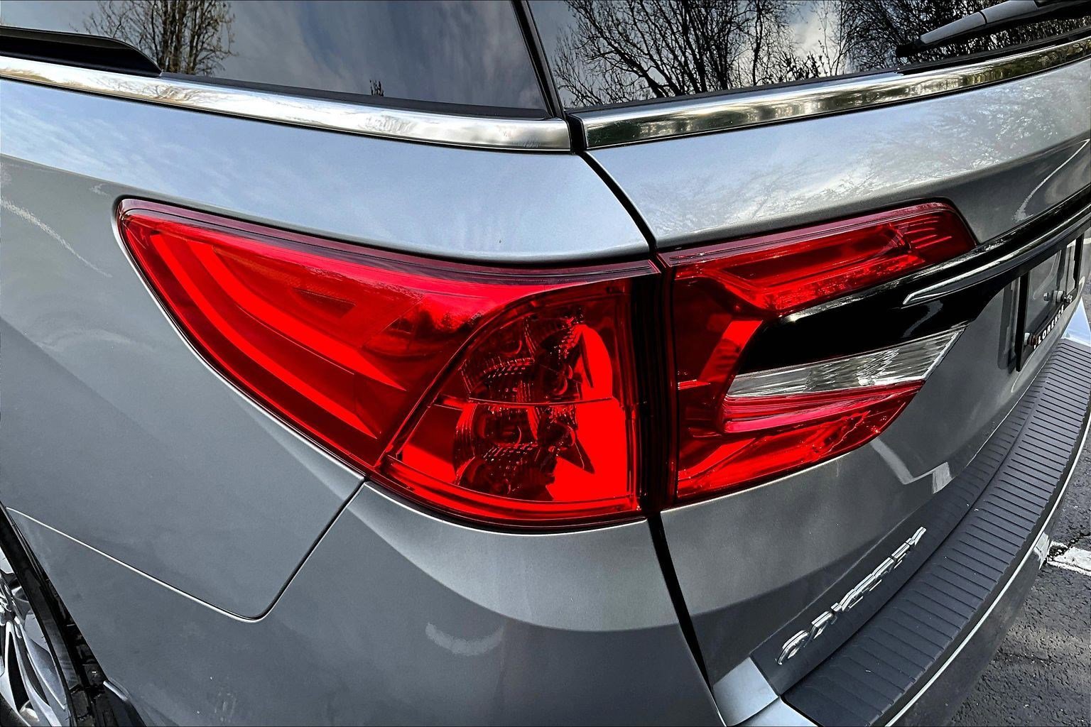 Used 2023 Honda Odyssey EX-L image 24