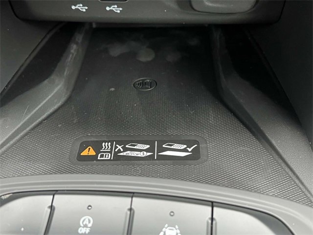 Used 2025 Buick Envista Preferred w/ Convenience I Package image 24