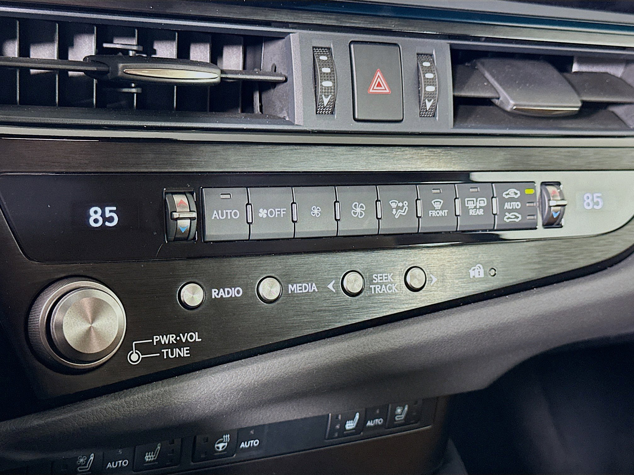 Used 2025 Lexus ES 350 w/ Premium Package image 23