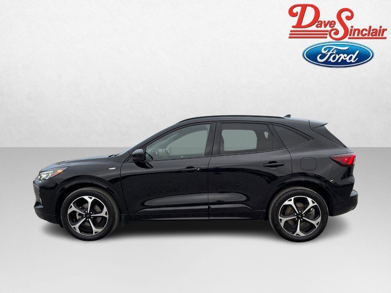 Used 2023 Ford Escape ST-Line Elite w/ Premium Technology Package AWD/4WD image 10
