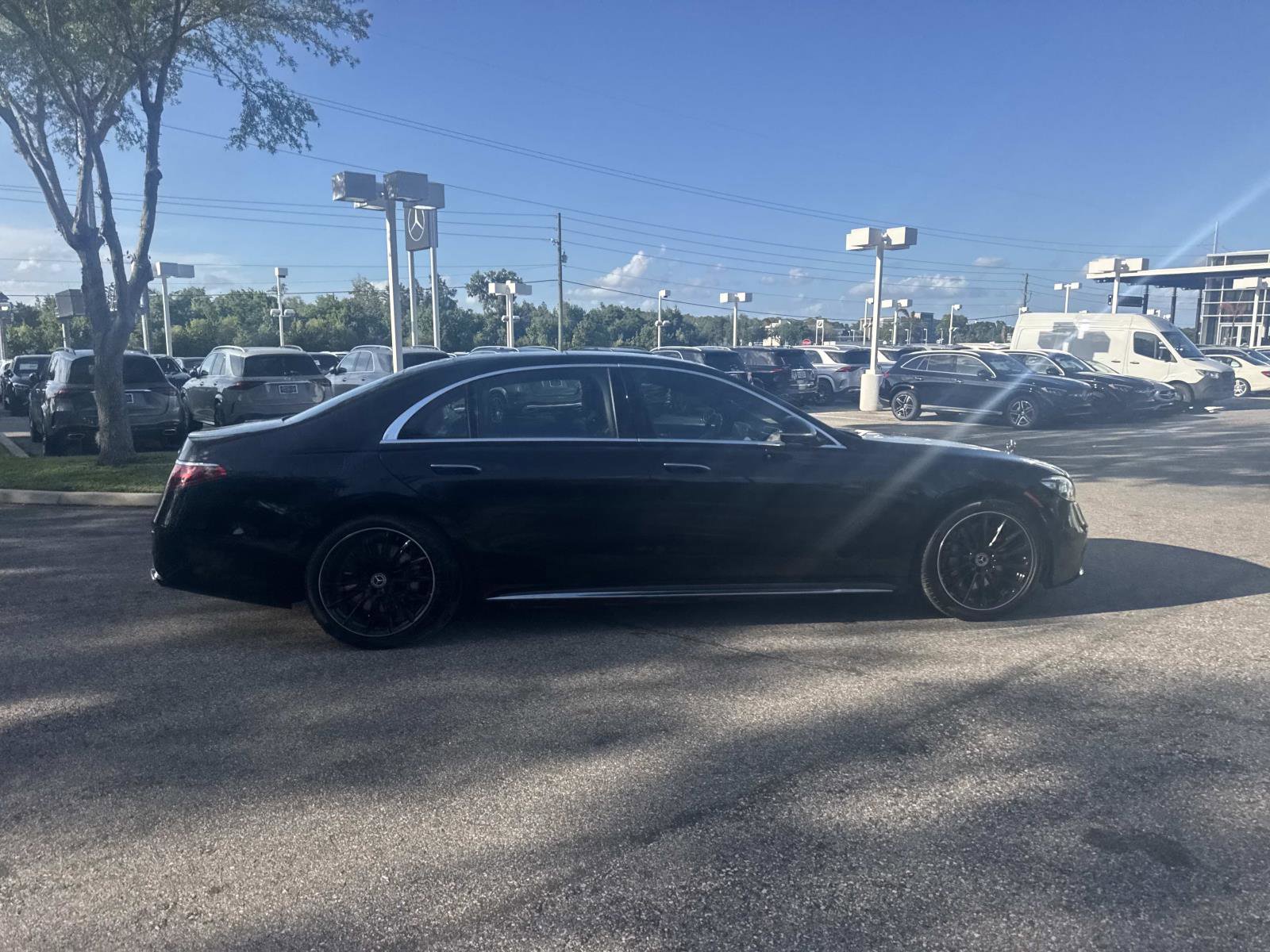 New 2026 Mercedes-Benz S 500 4MATIC image 2