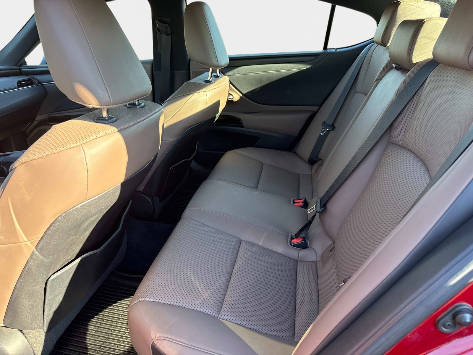 Used 2022 Lexus ES 350 w/ Premium Package image 12