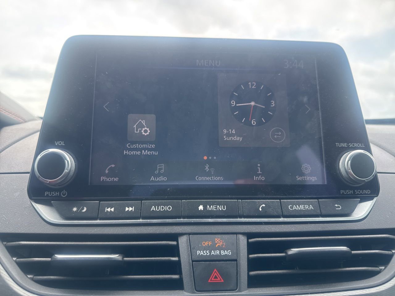 Certified 2024 Nissan Altima 2.5 SR AWD/4WD image 38