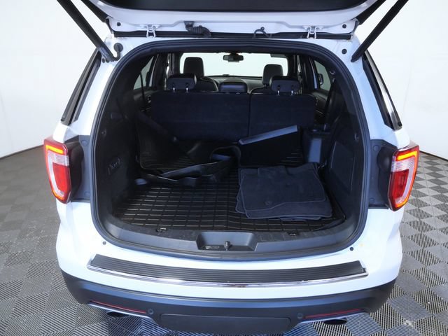 Certified 2018 Ford Explorer Limited w/ Equipment Group 301A AWD/4WD image 9