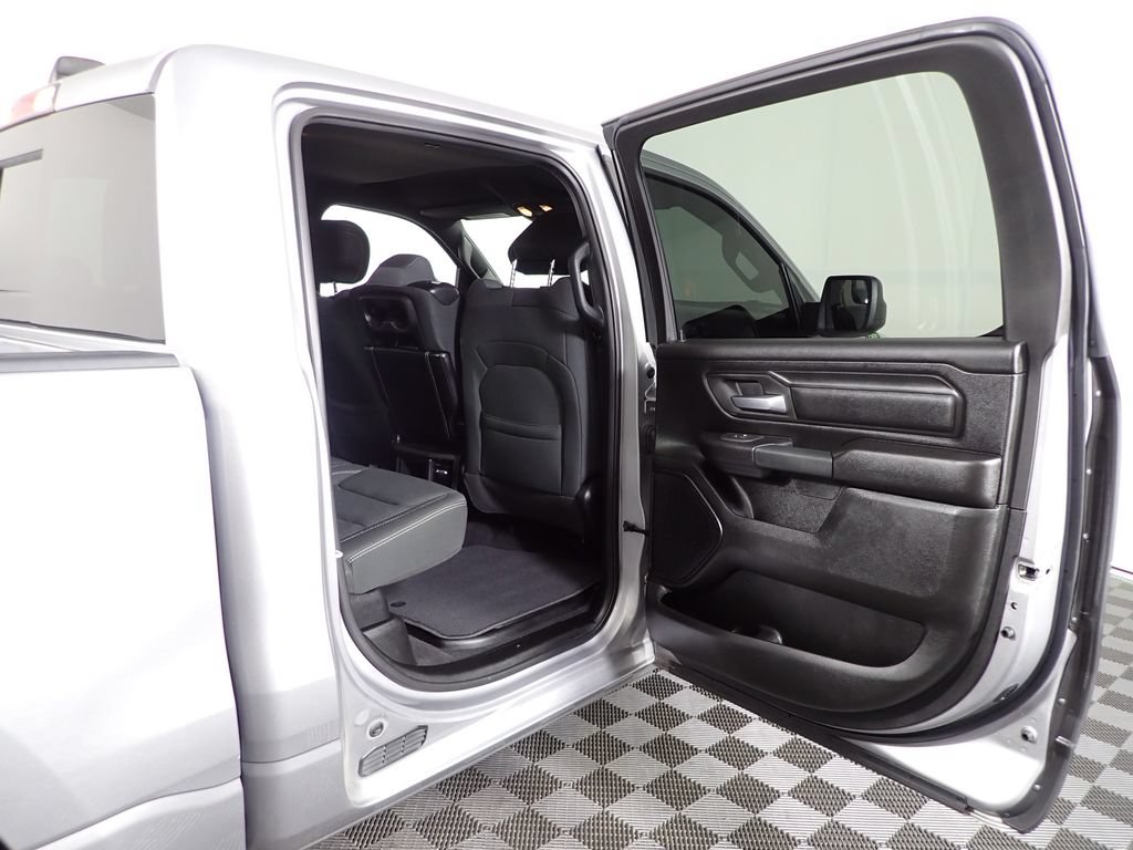 Used 2025 RAM 1500 Tradesman AWD/4WD image 32
