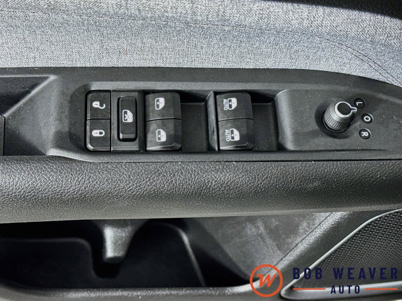 Used 2023 Jeep Compass Latitude w/ Sun and Sound Group AWD/4WD image 21