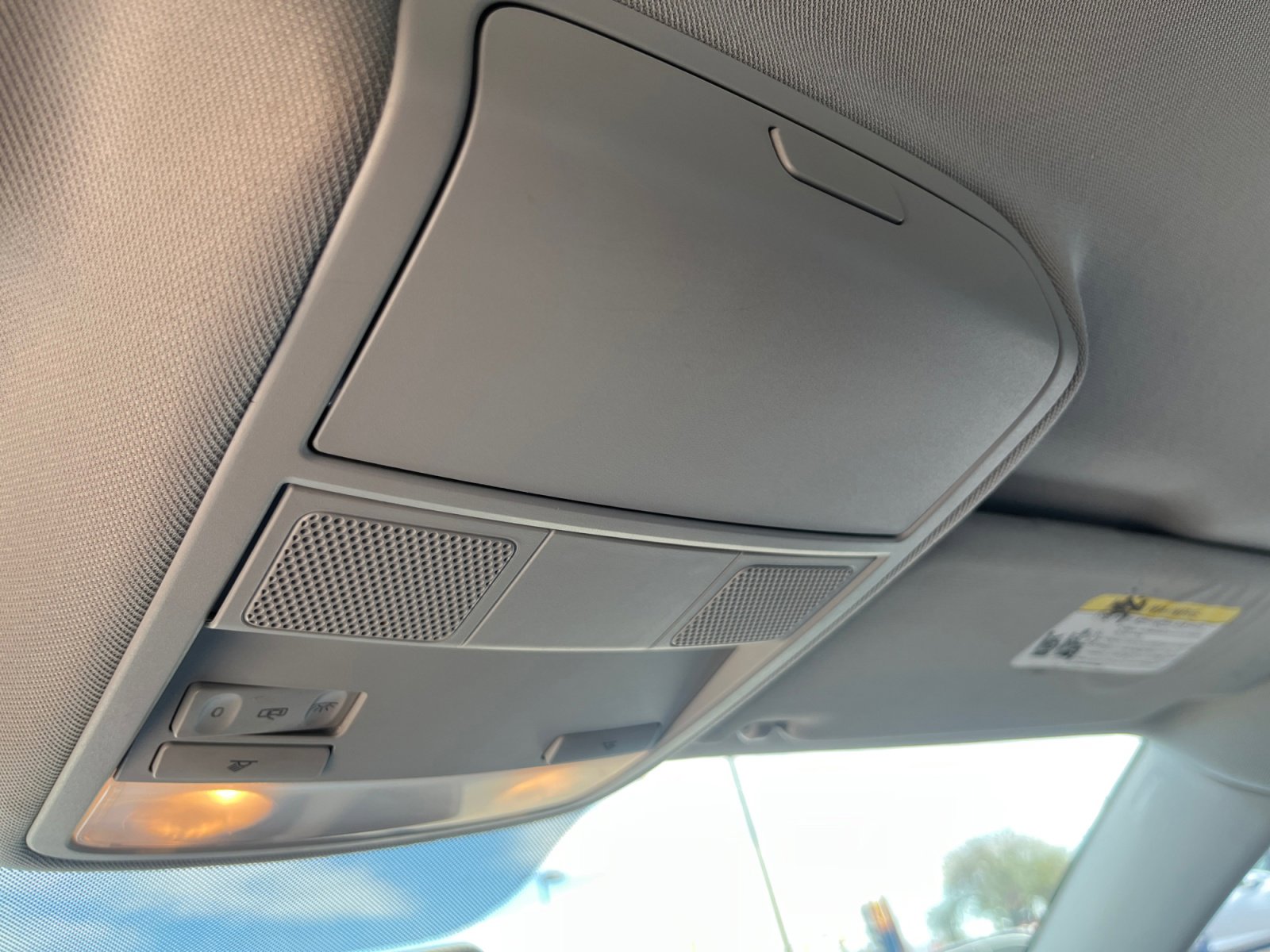 Used 2017 Volkswagen Passat 1.8T S image 31