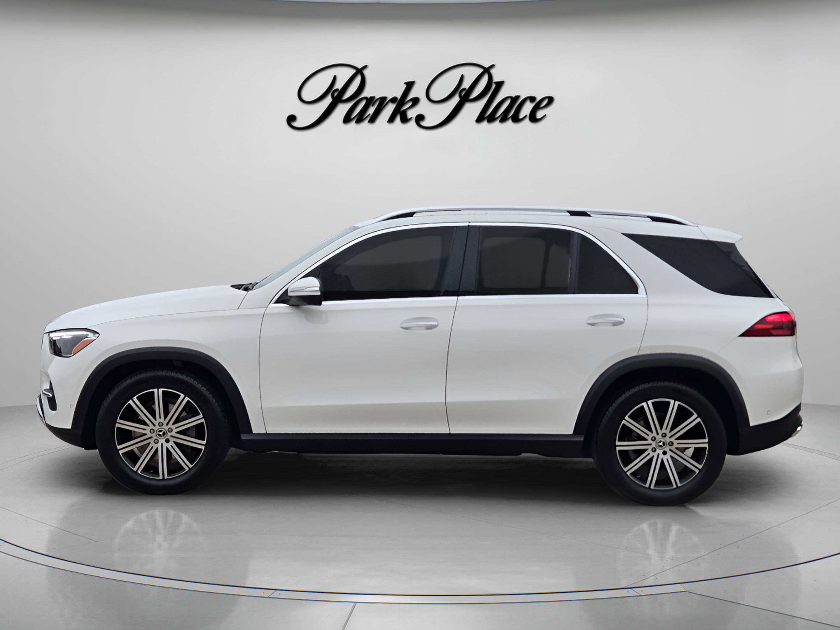 Certified 2026 Mercedes-Benz GLE 350 4MATIC image 2