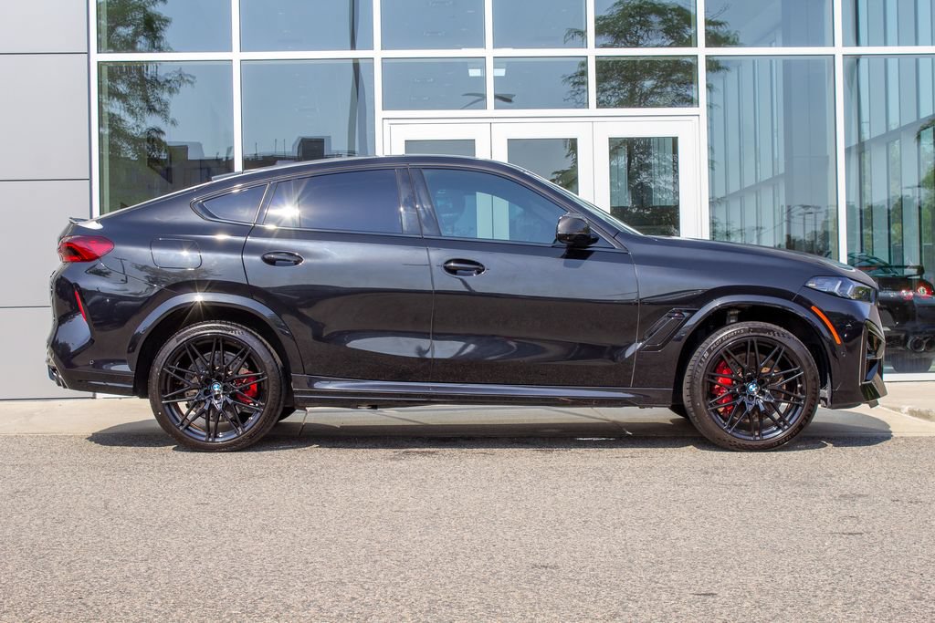 Used 2026 BMW X6 M Competition AWD/4WD image 3
