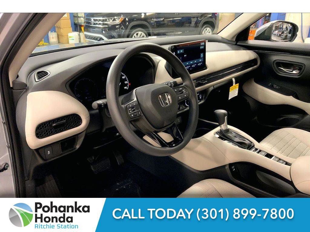 New 2026 Honda HR-V LX image 6