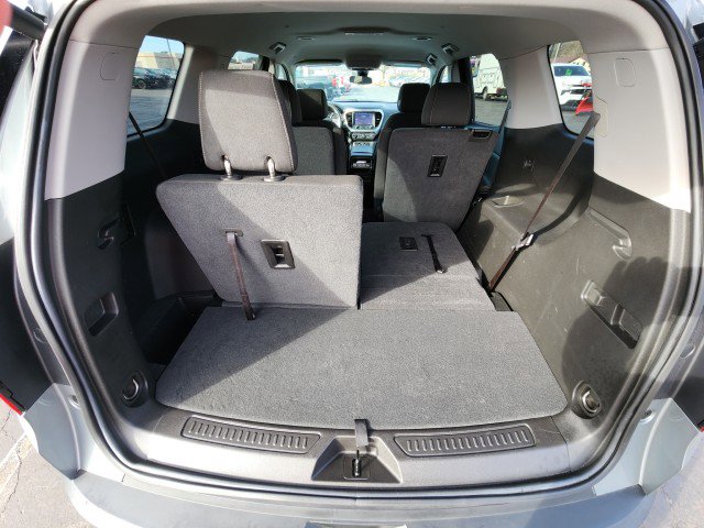 Used 2023 GMC Acadia SLE w/ Driver Convenience Package image 20