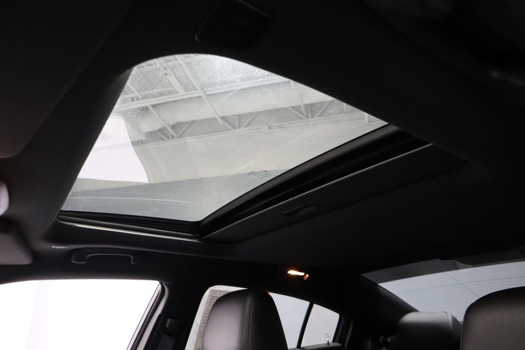 Used 2022 Dodge Charger Scat Pack w/ Dynamics Package image 37