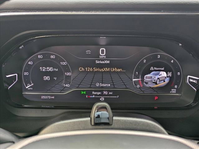 Used 2024 GMC Yukon Denali w/ Advanced Technology Package AWD/4WD image 12