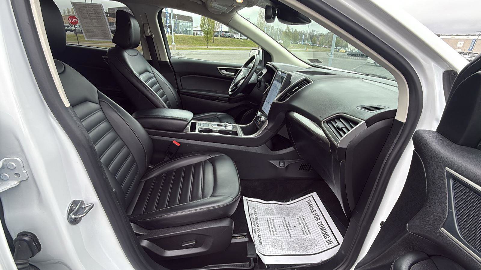 Used 2024 Ford Edge SEL AWD/4WD image 17
