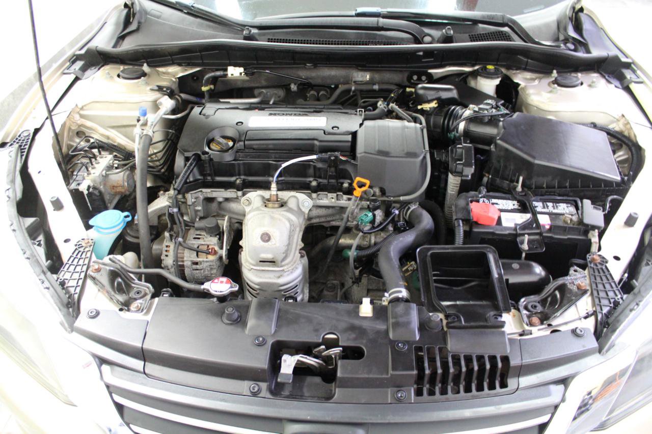Used 2014 Honda Accord LX image 29