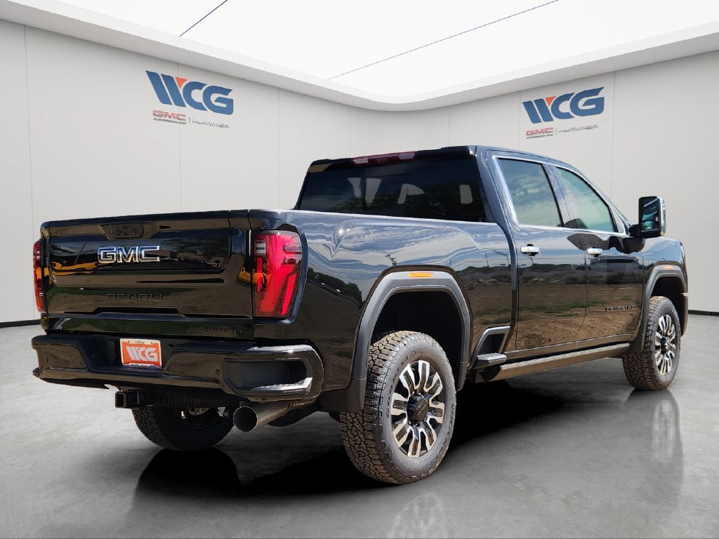 New 2026 GMC Sierra 3500 Denali Ultimate AWD/4WD image 3