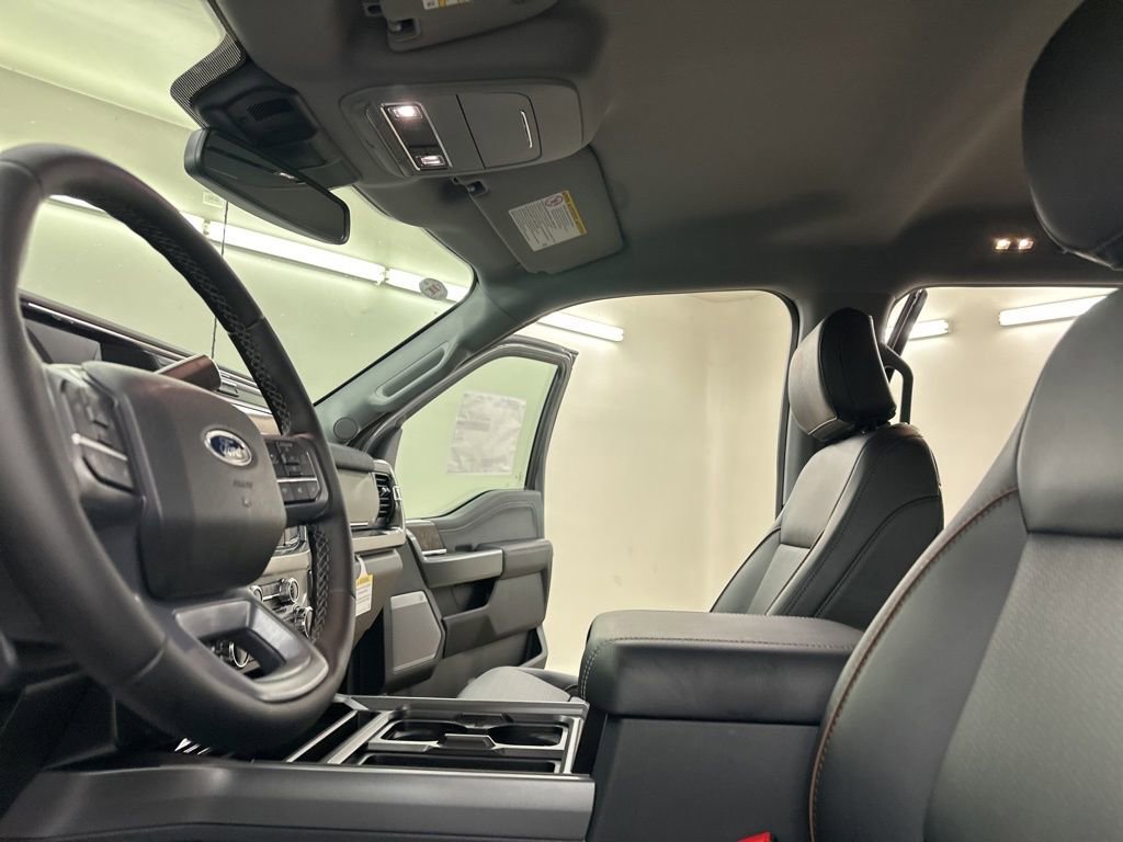 New 2026 Ford F350 Lariat image 31