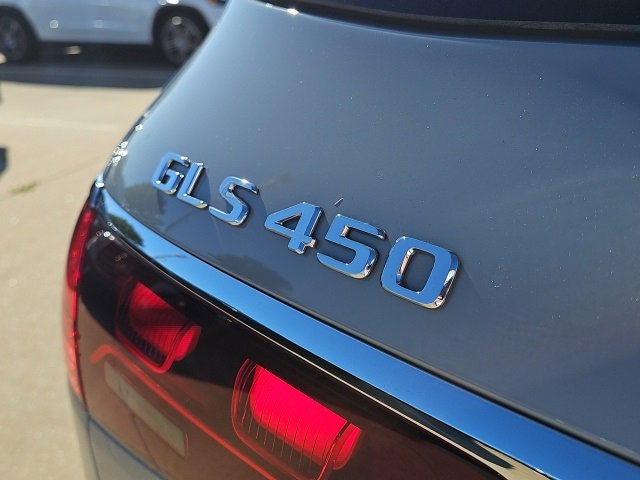 New 2026 Mercedes-Benz GLS 450 4MATIC image 6