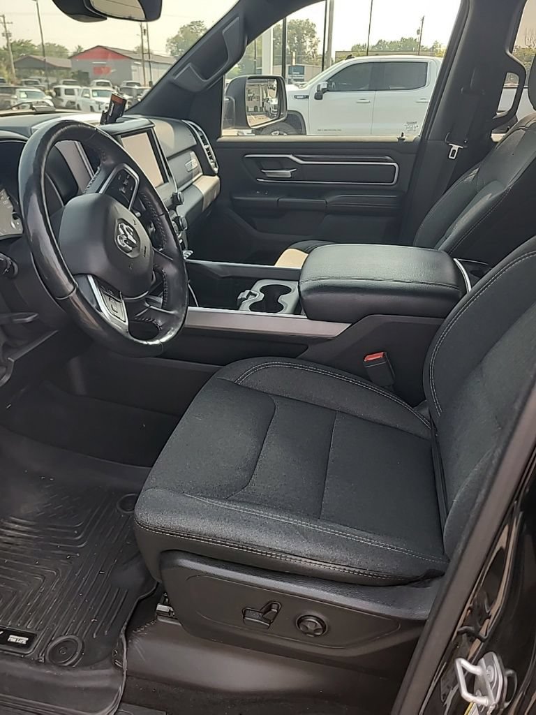 Used 2020 RAM 1500 Big Horn AWD/4WD image 17