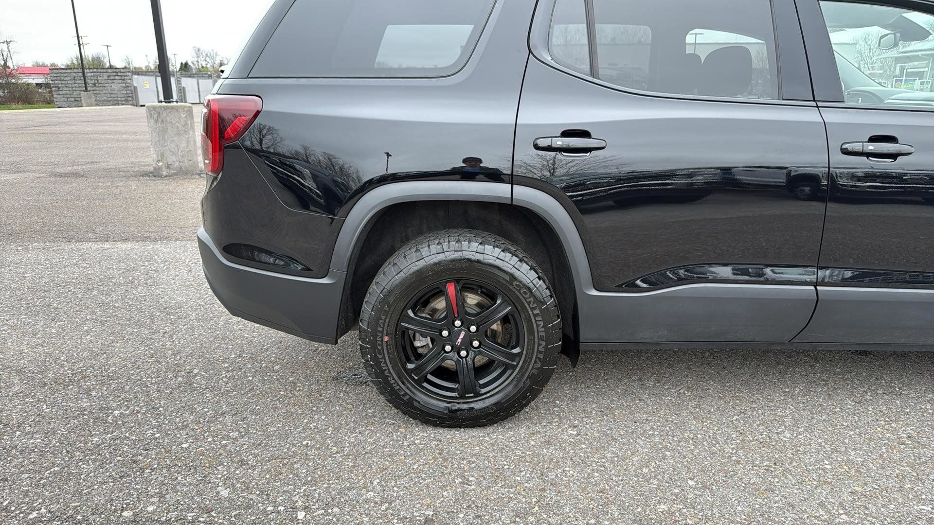 Used 2023 GMC Acadia AT4 AWD/4WD image 28