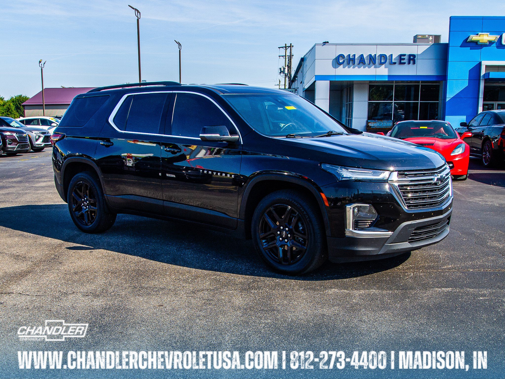 Used 2022 Chevrolet Traverse LT AWD/4WD image 1