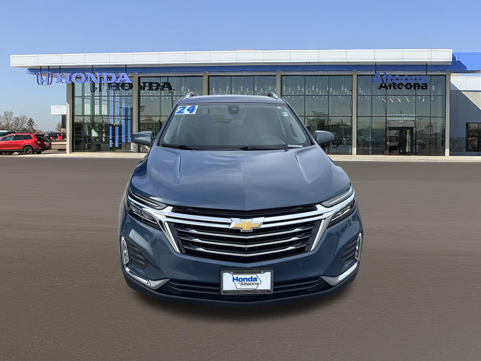 Used 2024 Chevrolet Equinox Premier FWD image 7