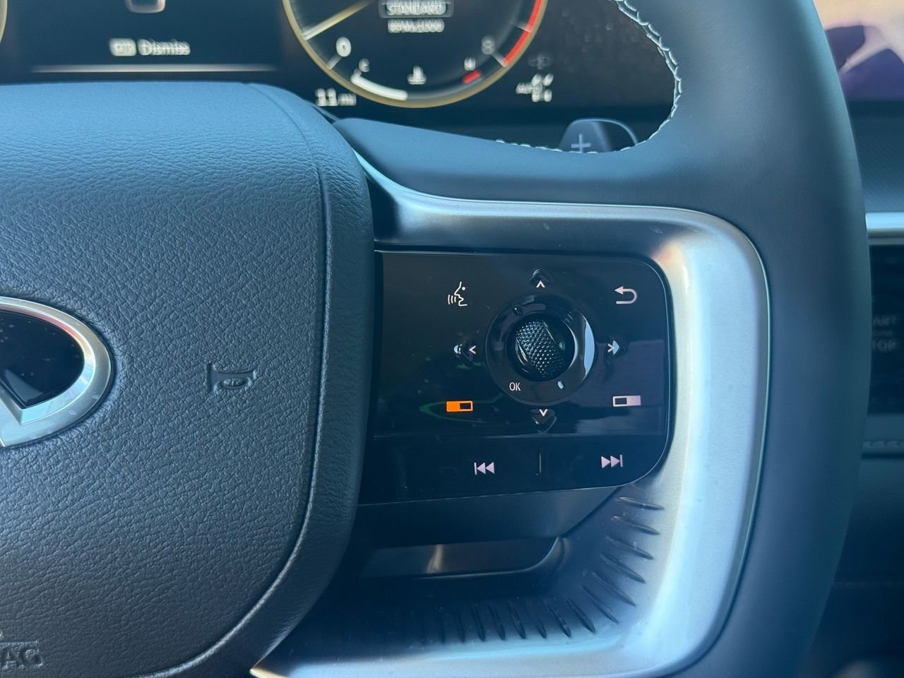 New 2026 INFINITI QX80 Luxe AWD/4WD image 19