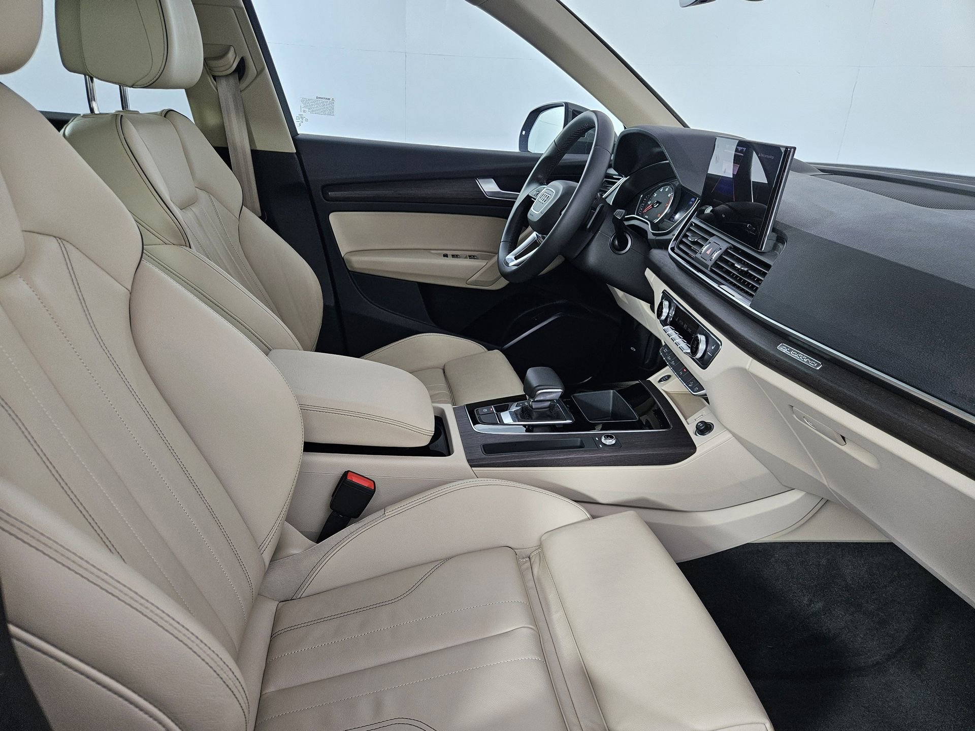 Certified 2024 Audi Q5 2.0T Premium AWD/4WD image 45