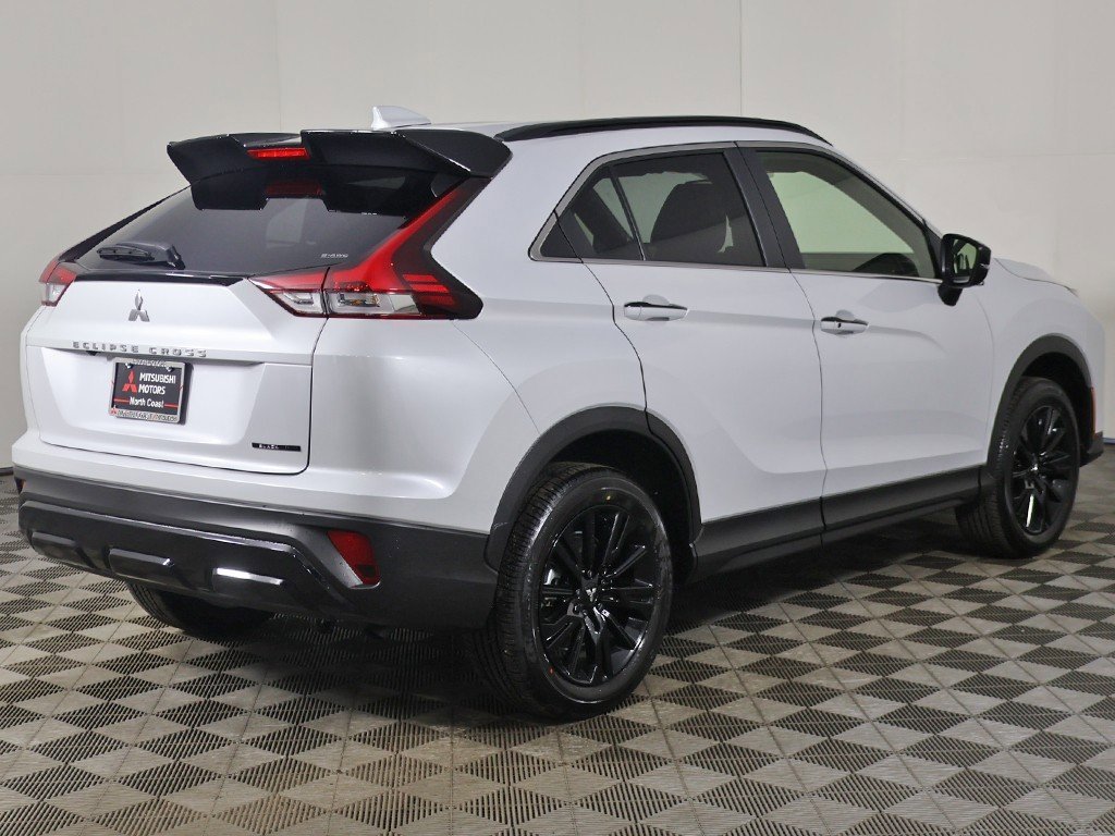 New 2026 Mitsubishi Eclipse Cross SEL image 10