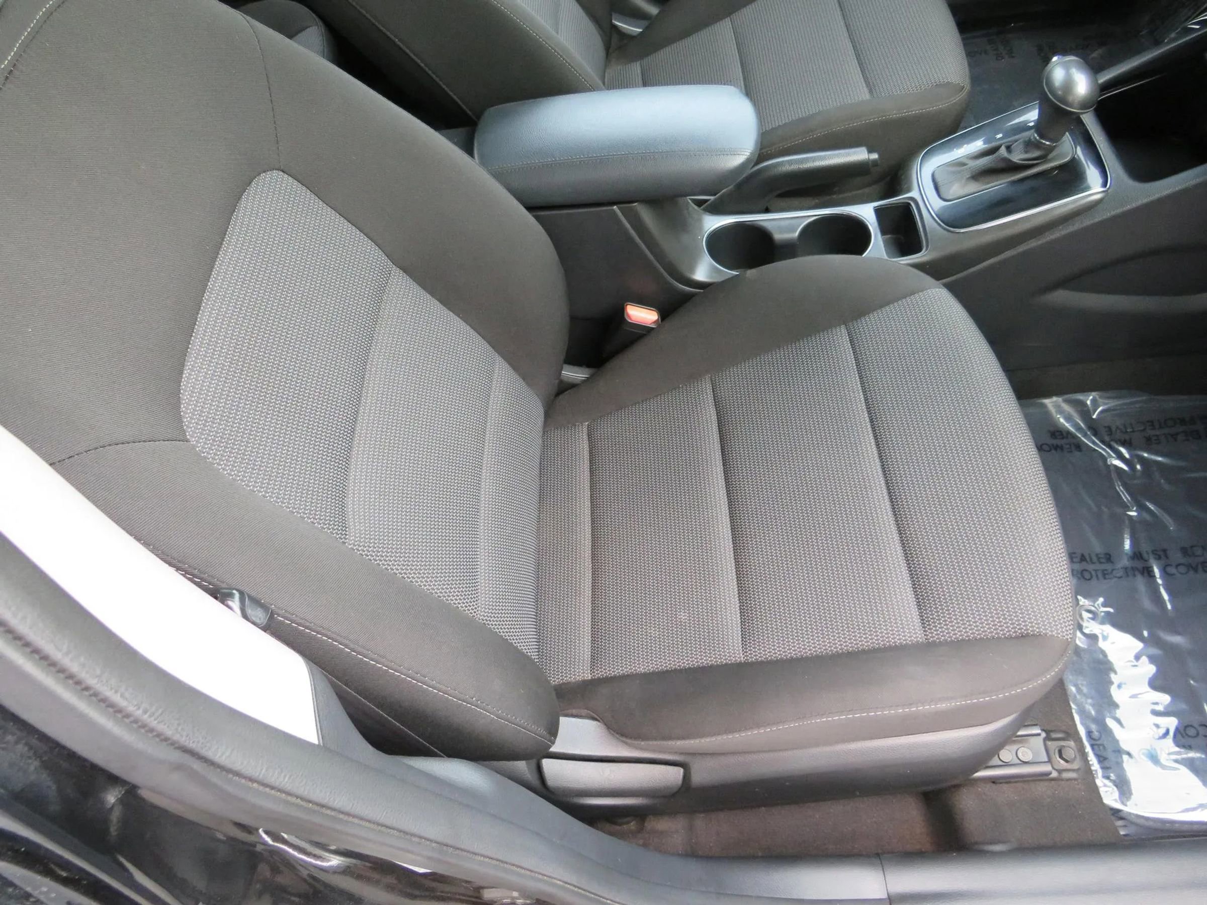 Used 2017 Kia Forte LX image 36