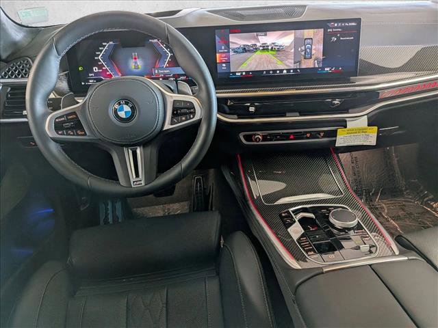 New 2025 BMW X7 M60i w/ Climate Comfort Package image 15