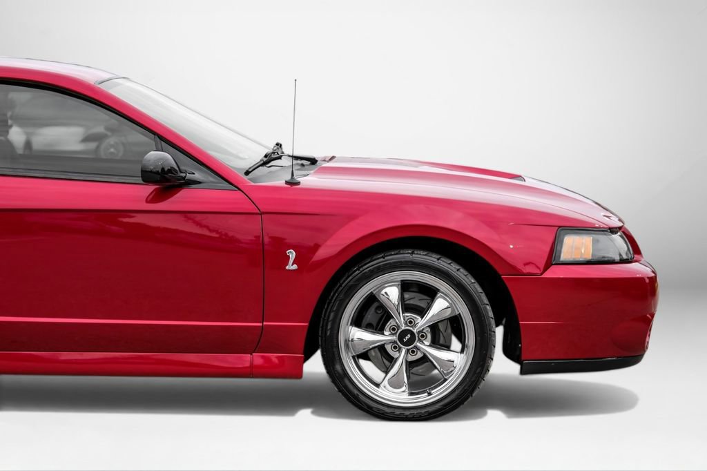 Used 2004 Ford Mustang Cobra image 11