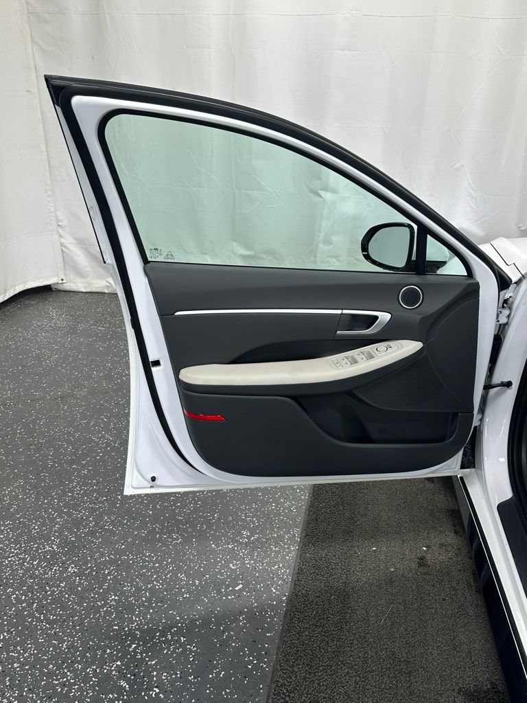 New 2026 Hyundai Sonata SEL FWD image 10