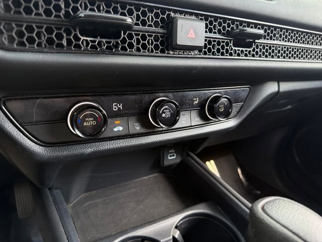 Used 2023 Honda HR-V LX image 24