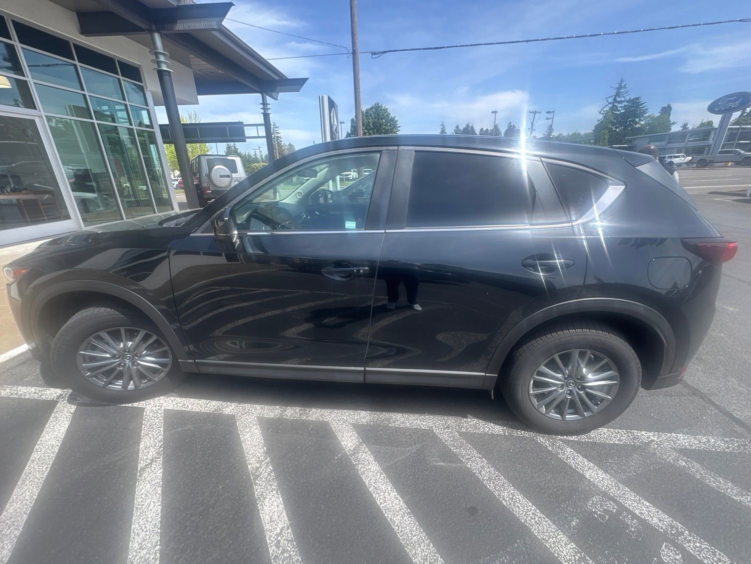 Used 2017 MAZDA CX-5 Touring AWD/4WD image 1