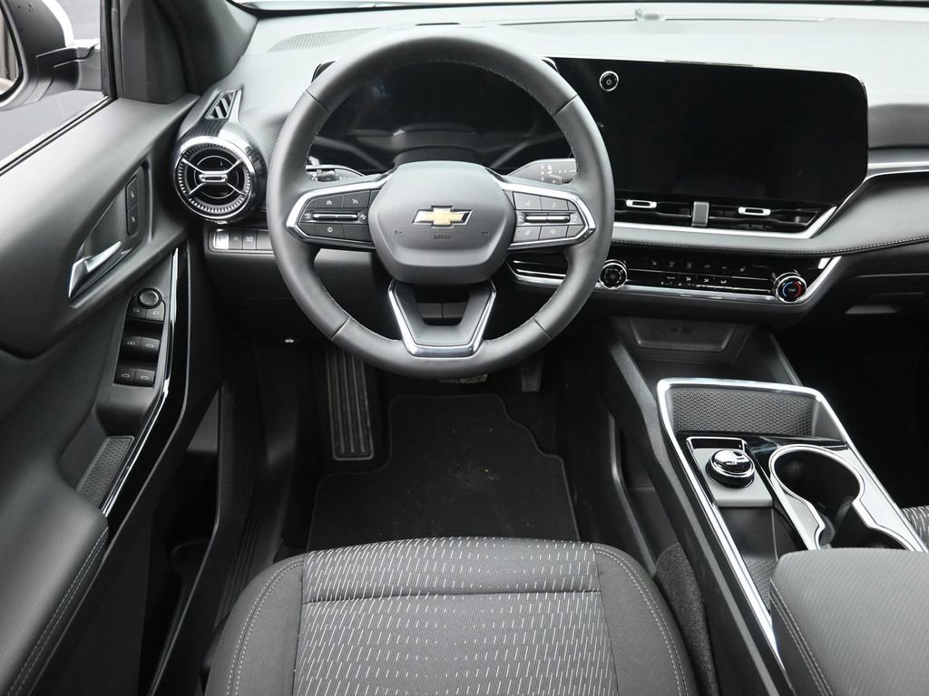 New 2026 Chevrolet Equinox LT w/ Safety and Technology Package image 11