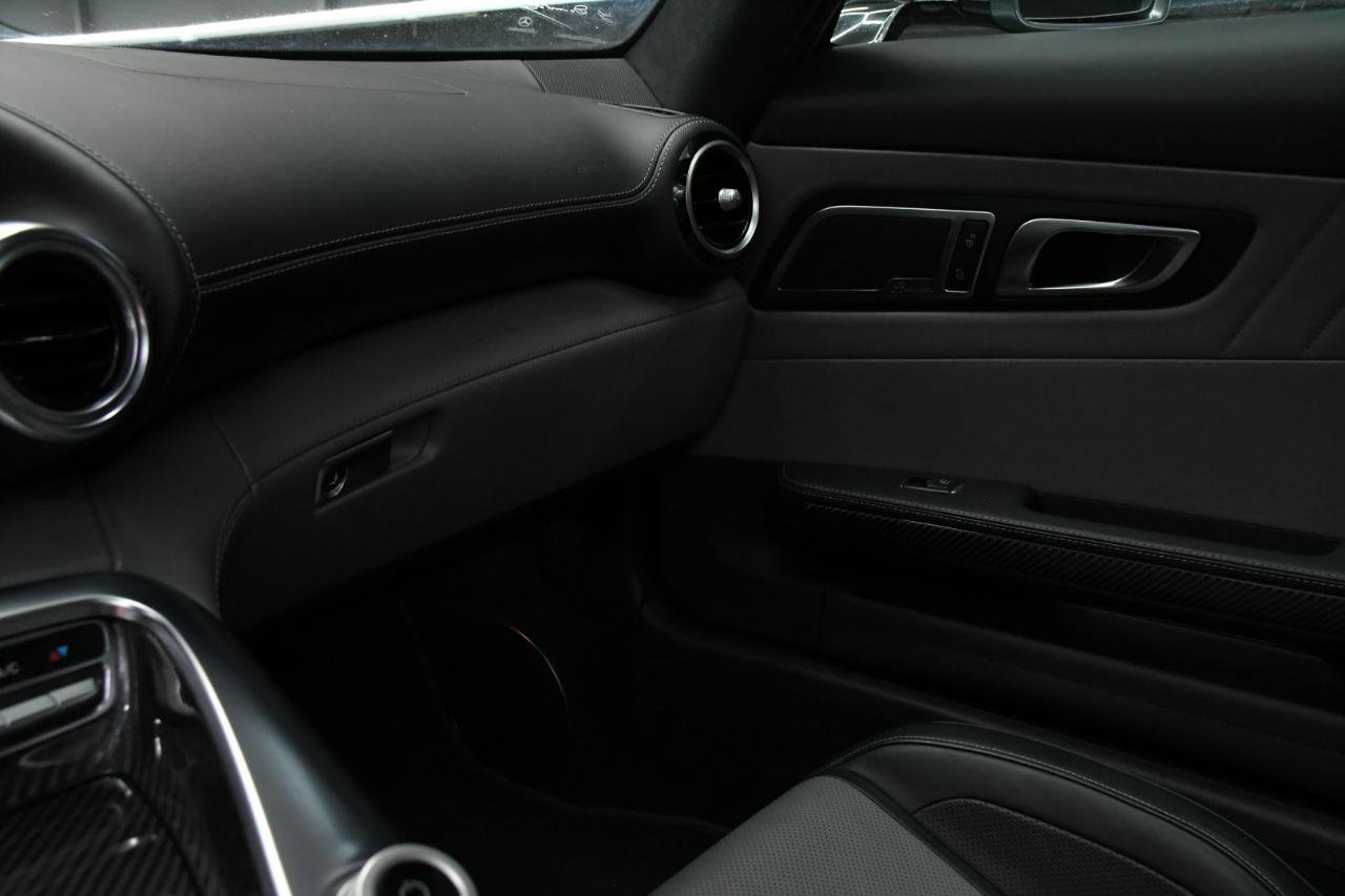 Used 2018 Mercedes-Benz AMG GT S image 34