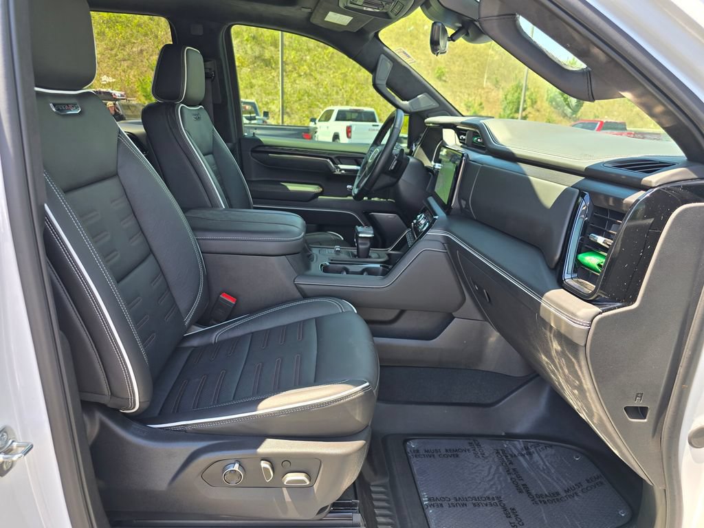 Certified 2025 GMC Sierra 1500 AT4X AWD/4WD image 39