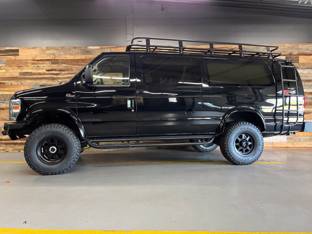 Used 2013 Ford E-350 and Econoline 350 Extended Super Duty w/ Commercial Cargo Van Pkg RWD image 20