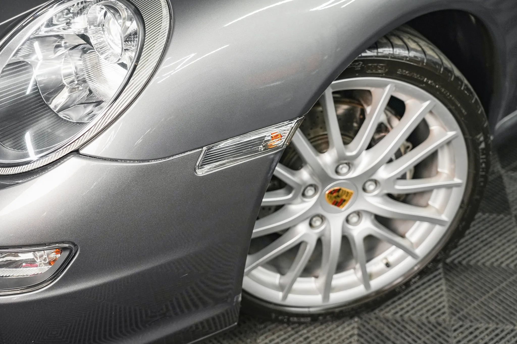 Used 2007 Porsche 911 GT3 RS image 8