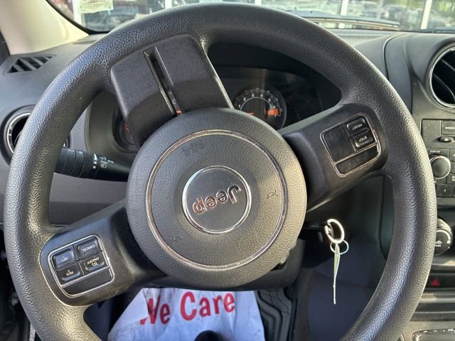 Used 2016 Jeep Patriot Sport w/ Power Value Group FWD image 12
