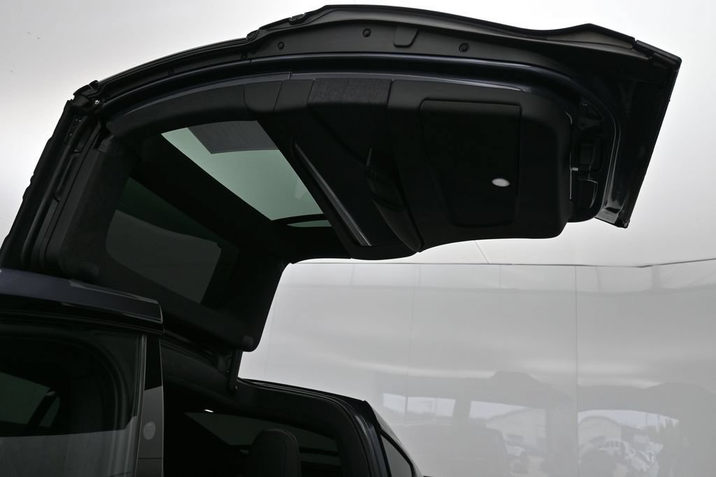 Used 2022 Tesla Model X Plaid AWD/4WD image 18