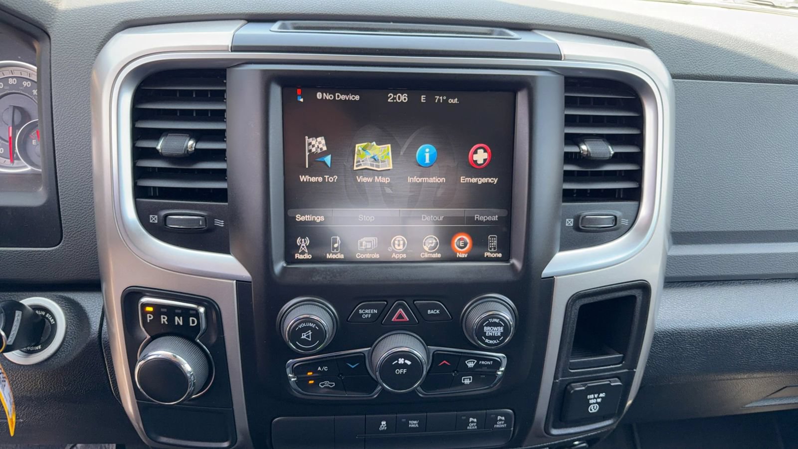 Used 2016 RAM 1500 Big Horn RWD image 23