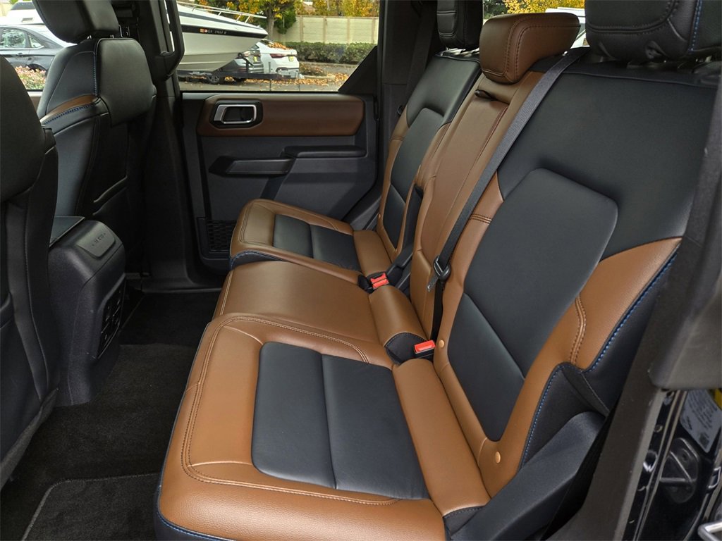Used 2024 Ford Bronco Outer Banks image 12